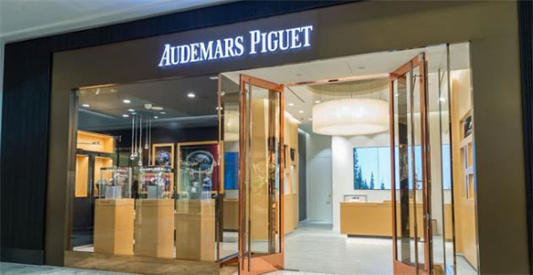 爱彼手表表壳坏了处理办法深度解析(图) 爱彼手表表壳坏了处理办法深度解析(图)